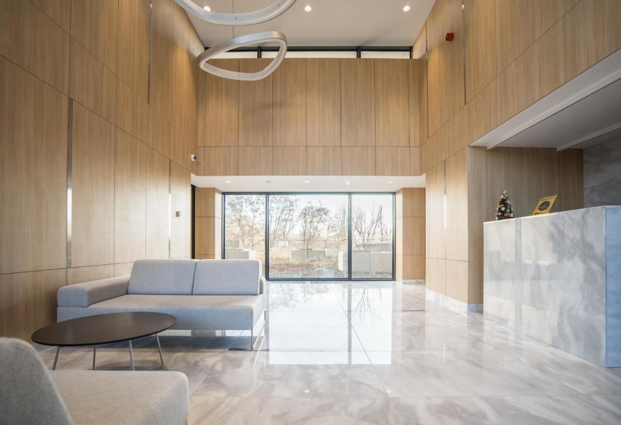 Bizapartments - Modern Flats With Parking Varsovia Exterior foto